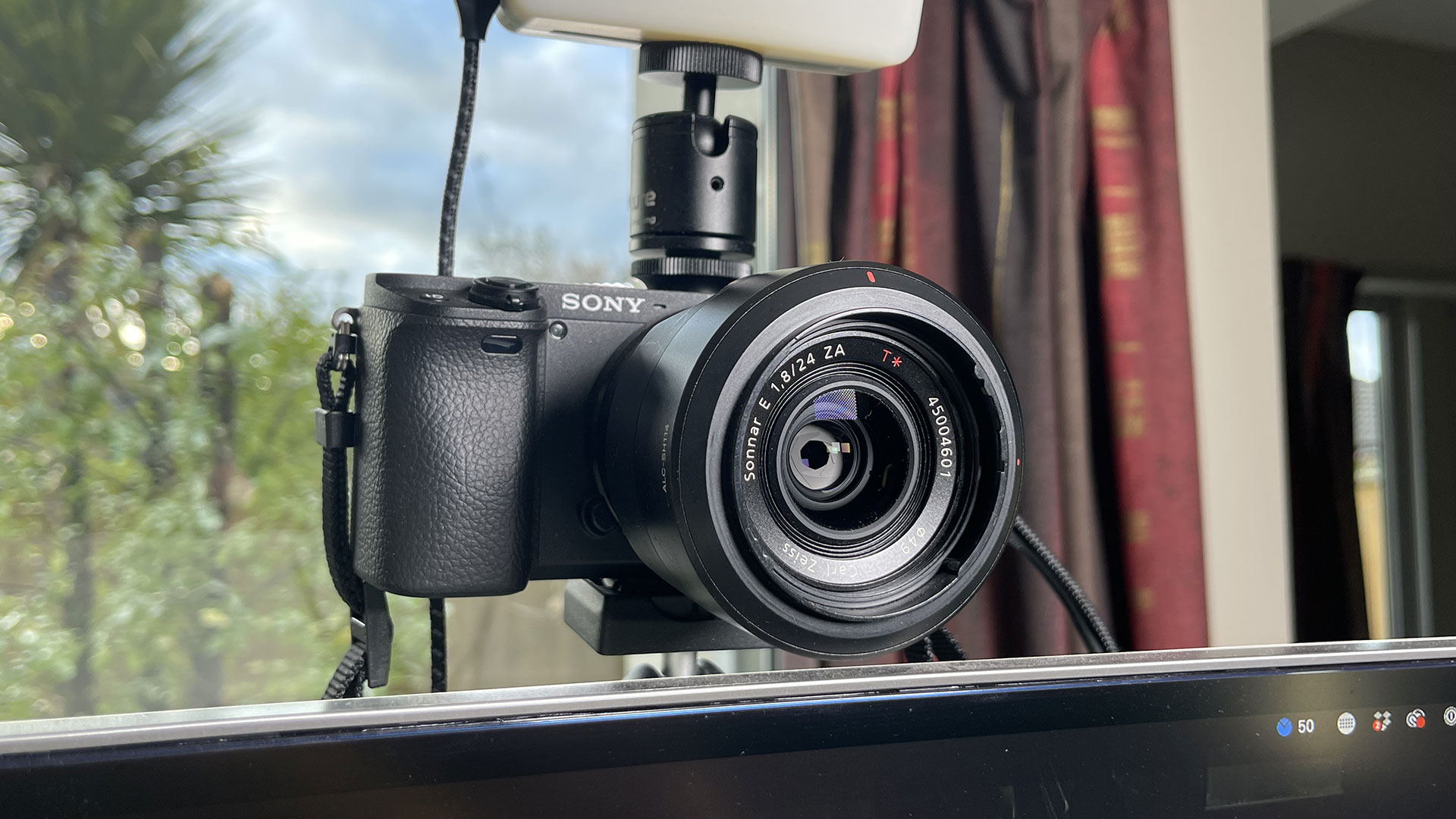 Sony A6400 24mm F18 Lens Carl Zeiss Sonnar Entrepreneur Decision Maker Connector Podcaster Educator